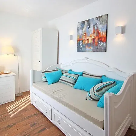 Poseidon Boutique And Yacht Club Hotel 4*