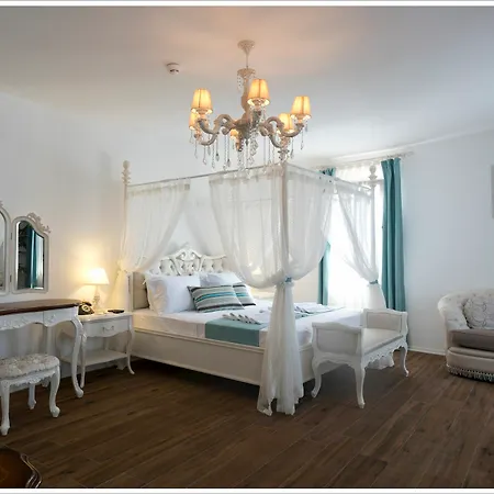 Poseidon Boutique And Yacht Club Selimiye Otel