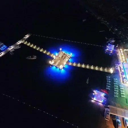 Poseidon Boutique And Yacht Club 4*