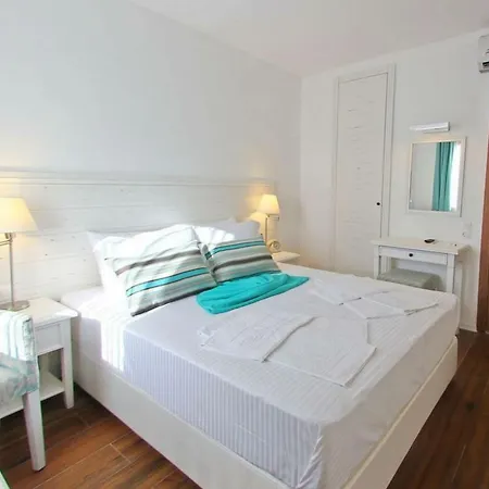 Poseidon Boutique And Yacht Club Selimiye Otel