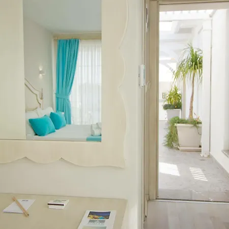 Hotel Poseidon Boutique And Yacht Club