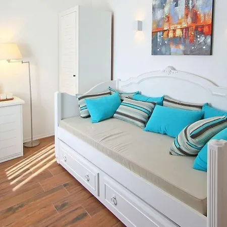 Poseidon Boutique And Yacht Club Hotel