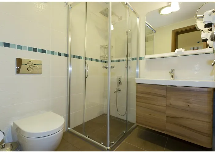 Poseidon Boutique And Yacht Club فندق السليمية