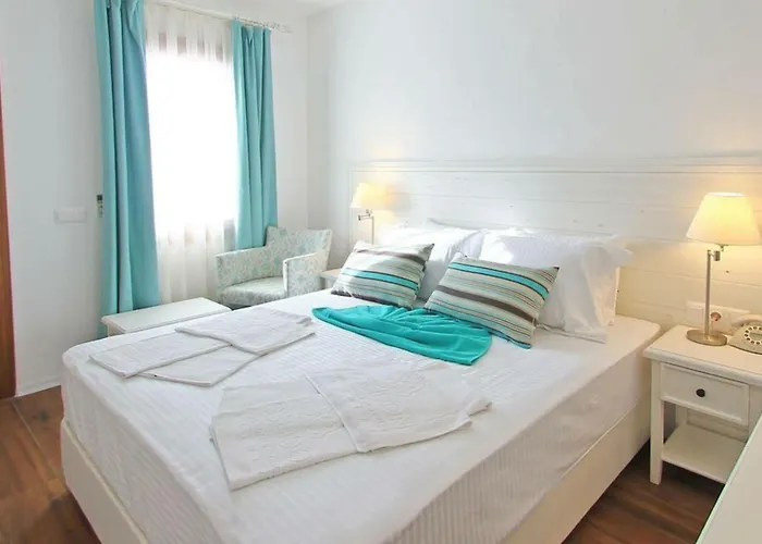 فندق Poseidon Boutique And Yacht Club